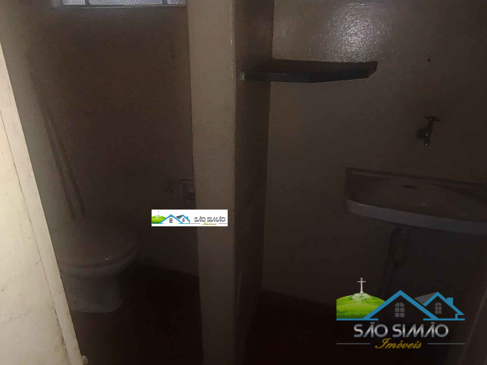 Casa a venda em São Simão SP